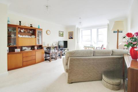 1 bedroom flat for sale, The Street, Swindon, SN25