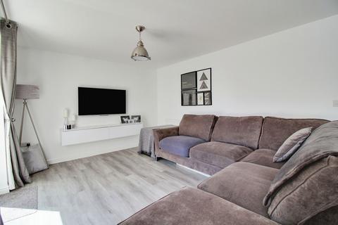 8 Barbrook Road, Swindon, SN1 7BH