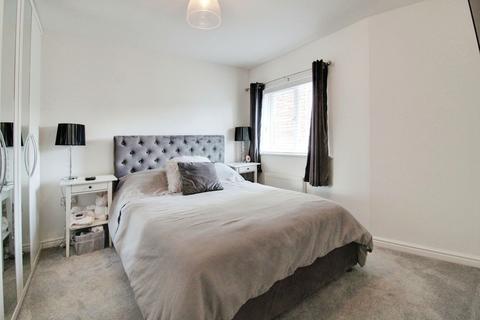 8 Barbrook Road, Swindon, SN1 7BH