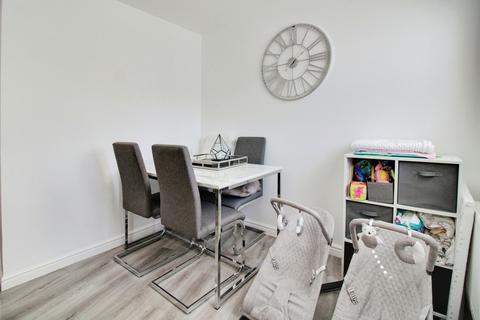 8 Barbrook Road, Swindon, SN1 7BH