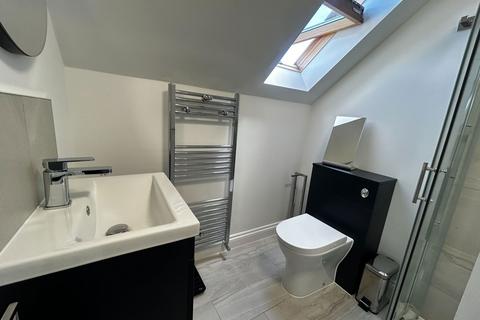 1b Wiseacre Croft, Shirley, Solihull, B90 1BD