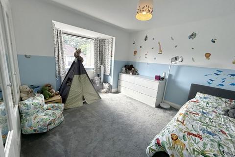 1b Wiseacre Croft, Shirley, Solihull, B90 1BD