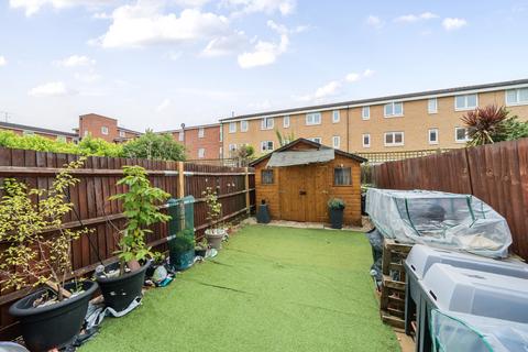 4 bedroom terraced house for sale, Burcher Gale Grove, London