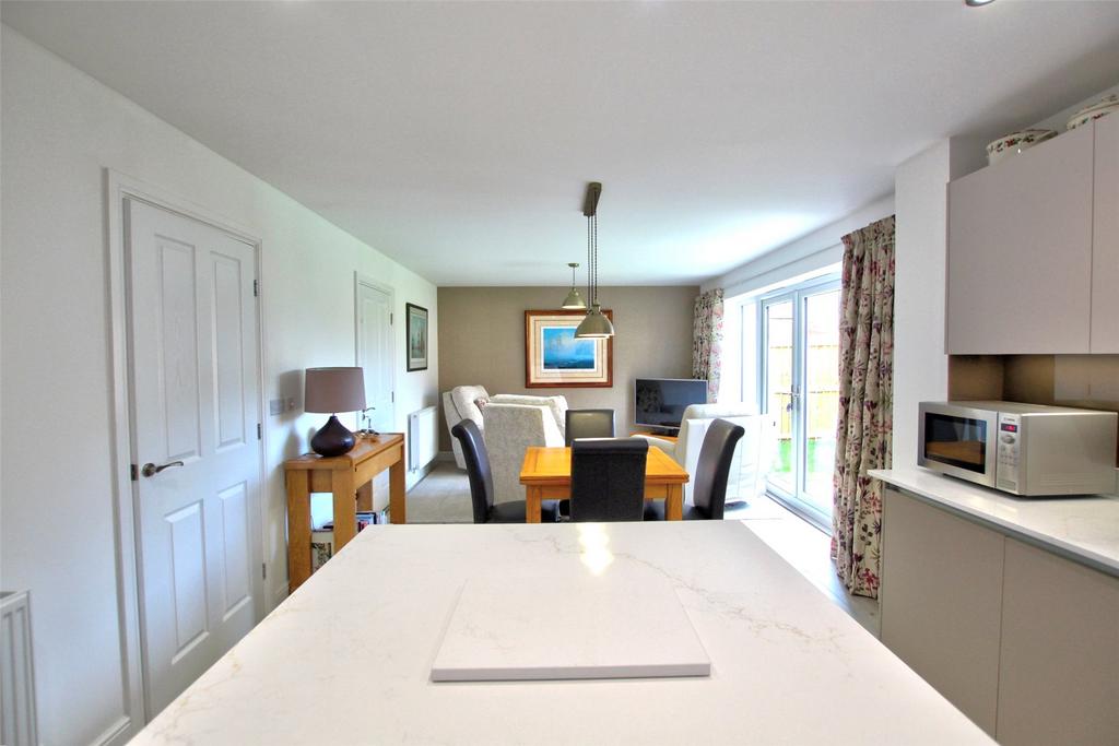 Living/Dining Room