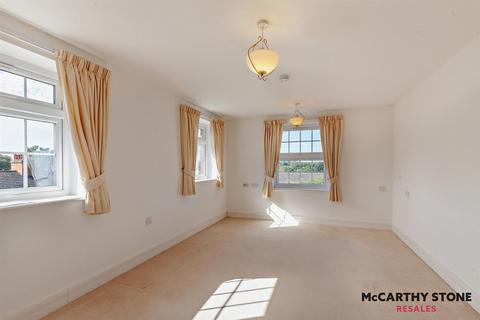 1 bedroom apartment for sale, Weighbridge Court, 301 High Street, Chipping Ongar, Essex, CM5 9FD