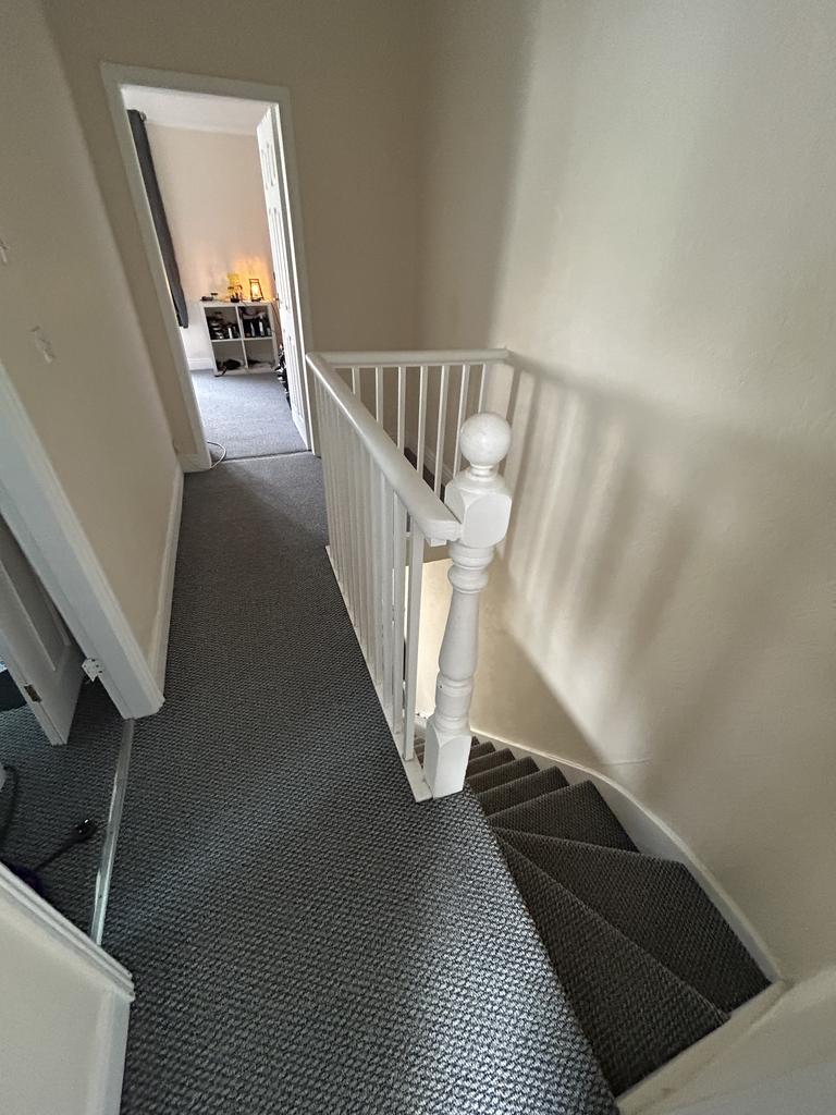 Stairs/Landing