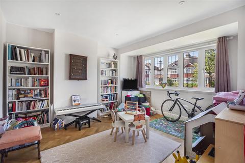 11 South Drive, Sutton, SM2 7PH