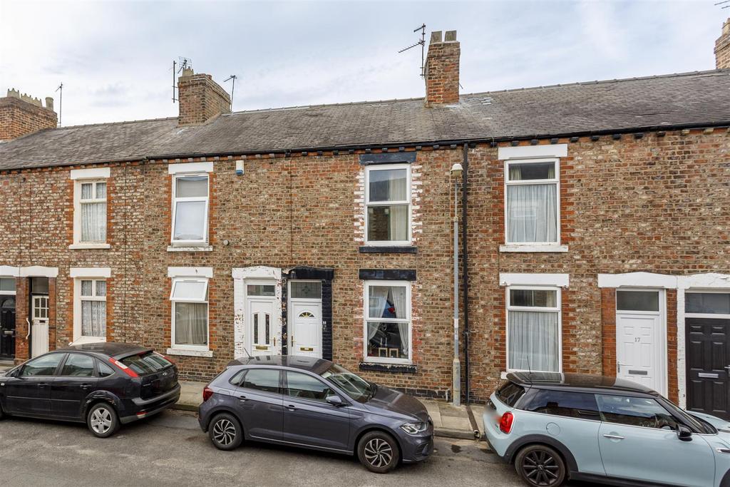 15 Upper Newborough Street  3.jpg