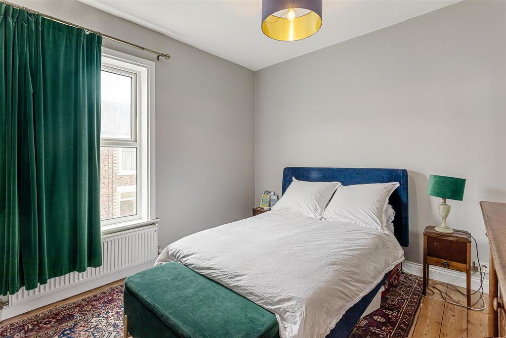 15 Upper Newborough Street 37.jpg