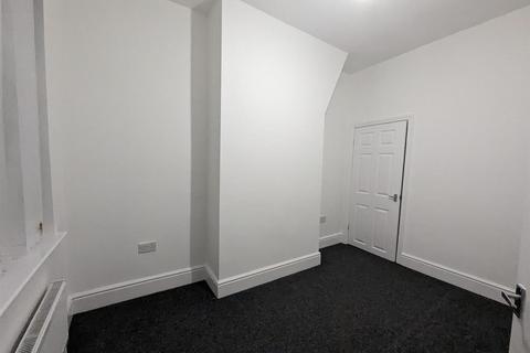 3 bedroom terraced house for sale, Collinson Road, Stoke-On-Trent