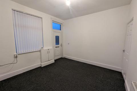 7 Collinson Road, Stoke-on-trent, ST6 5RS