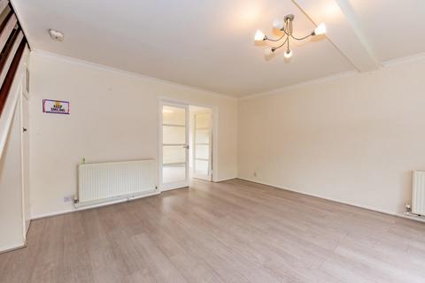 3 bedroom semi-detached house to rent, Frimley, Surrey GU16