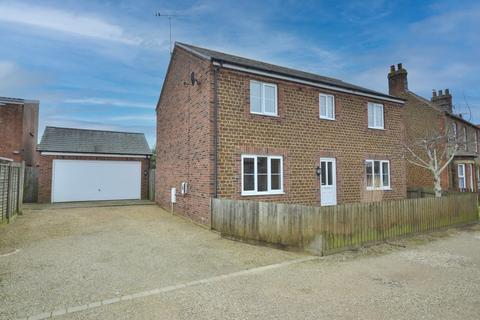 4 bedroom detached house to rent, Joyce Lane, KING'S LYNN PE31