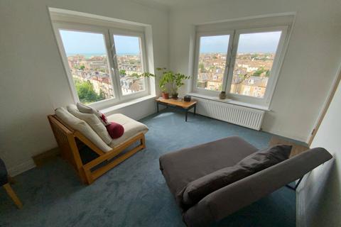 1 bedroom flat to rent, The Drive, Hove, BN3