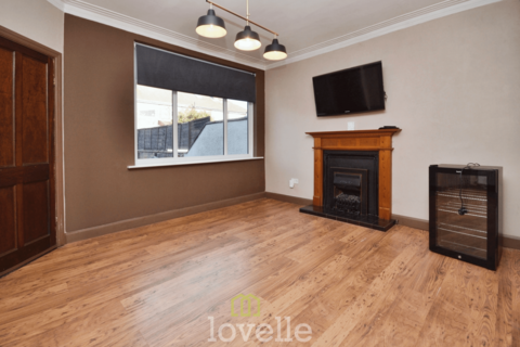 73 Campden Crescent, Cleethorpes, DN35 7UG