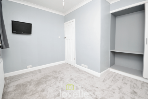 73 Campden Crescent, Cleethorpes, DN35 7UG