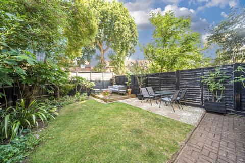 Flat 1, 17 Alexandra Drive, London, SE19 1AW