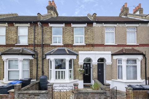 2 bedroom terraced house for sale, Charnwood Road, South Norwood