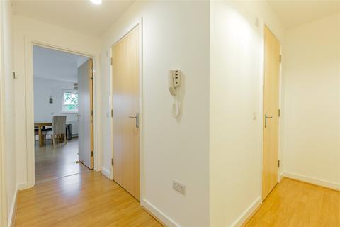Flat 6, 3 Carmichael Place, Edinburgh, EH6 5PJ