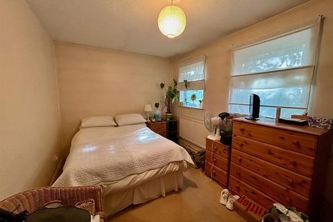 17 Austen Close, Loughton, IG10 3TX