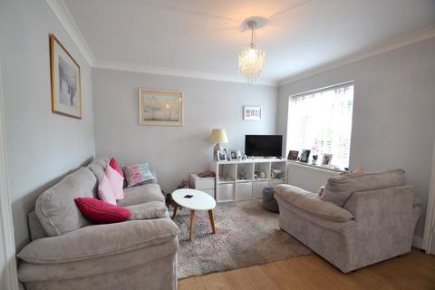 2 bedroom end of terrace house for sale, High Street, BUNTINGFORD, Hertfordshire