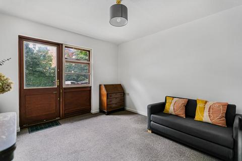 1 bedroom retirement property for sale, Beaconsfield Road, St Albans, AL1