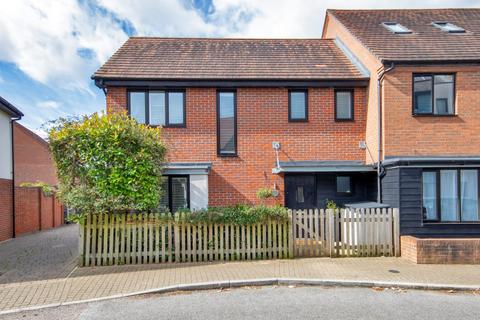 3 bedroom end of terrace house for sale, Hawley Drive, Leybourne, West Malling, Kent, ME19