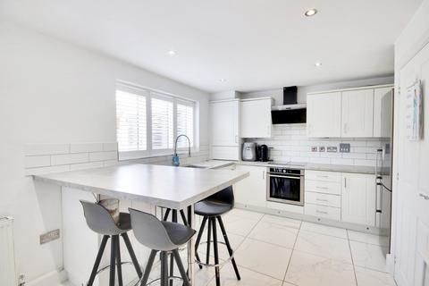 3 bedroom end of terrace house for sale, Hawley Drive, Leybourne, West Malling, Kent, ME19