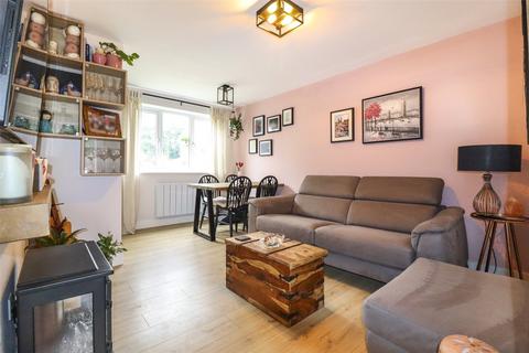 2 bedroom terraced house for sale, The Cedars, Hampshire GU51