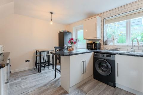 28 Cardoness Place, Dudley, DY1 2QL