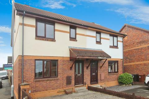 2 bedroom semi-detached house for sale, Marlowe Close, Pudsey