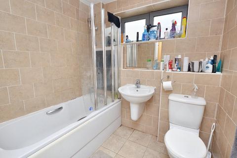 2 bedroom apartment for sale, 15 Westgate Central, Westgate, Wakefield, West Yorkshire