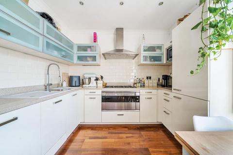 Flat 4, 100 Clapham Common South Side, London, SW4 9DN