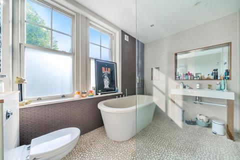 Flat 4, 100 Clapham Common South Side, London, SW4 9DN