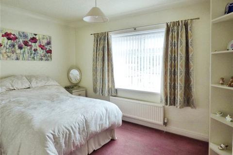 3 bedroom semi-detached house for sale, Exley Crescent, Keighley, West Yorkshire, BD21