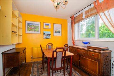 51 Mariner Gardens, Richmond, TW10 7UU