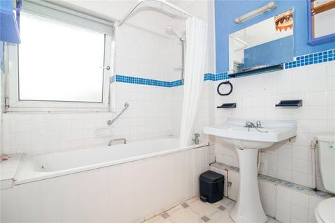 51 Mariner Gardens, Richmond, TW10 7UU