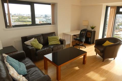 2 bedroom apartment to rent, Meadowside Quay Square, Glasgow G11