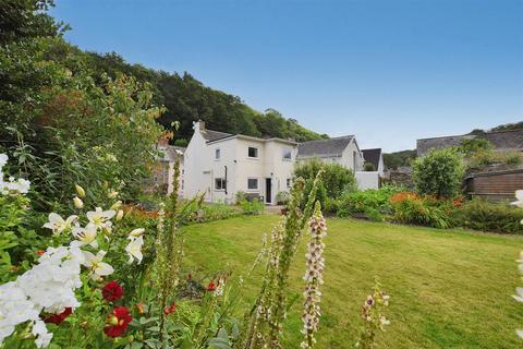 5 bedroom detached house for sale, Glyn-Y-Mel Road, Lower Town, Fishguard