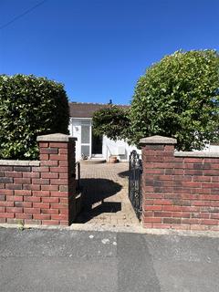 3 bedroom semi-detached bungalow for sale, Pencaerfenni Park, Crofty SA4