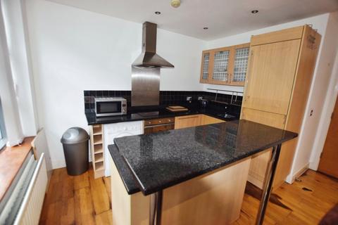 2 bedroom duplex for sale, Lake House, 66 Ellesmere Street, Castlefield, Manchester, M15