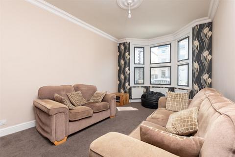 4 bedroom end of terrace house for sale, Pier Road, Northfleet, Gravesend, Kent