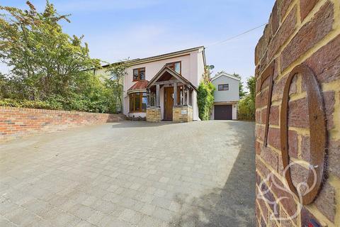 4 bedroom semi-detached house for sale, Canhams Road, Great Cornard