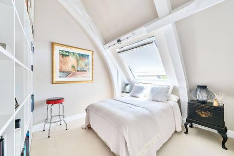 2 bedroom penthouse for sale, Willesden Lane, Brondesbury, NW6