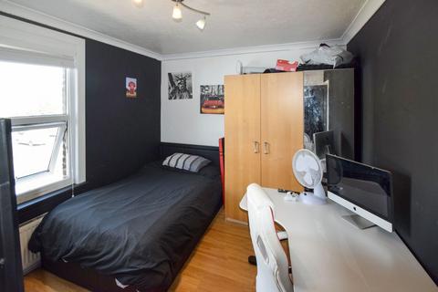 49 Castle Road, Chatham, ME4 5HQ