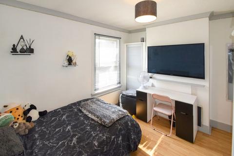 49 Castle Road, Chatham, ME4 5HQ