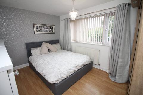 15 Cooper Close, Nottingham, NG6 7BS