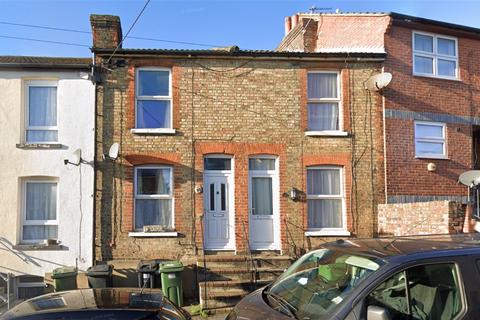 2 bedroom terraced house to rent, Warwick Place, Maidstone, ME16