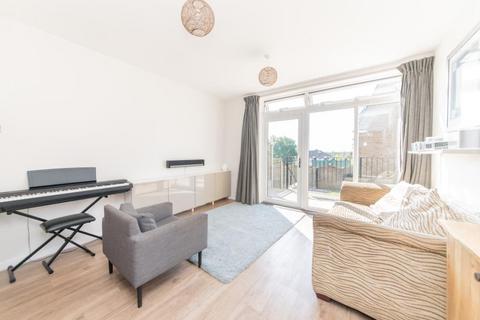 3 bedroom terraced house for sale, MAYS LANE, BARNET, EN5