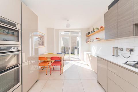 3 bedroom terraced house for sale, MAYS LANE, BARNET, EN5